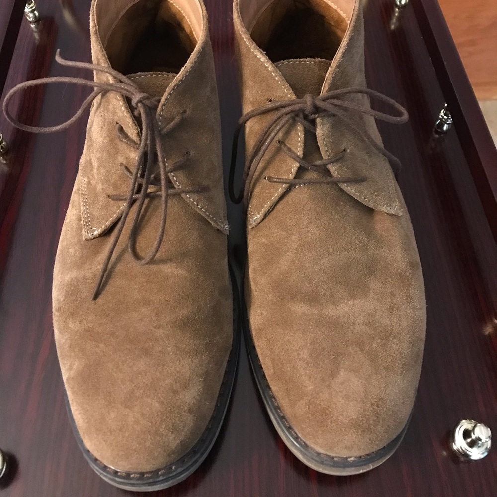 Nice New Dual Comfort Memory Foam Suede Shoes!